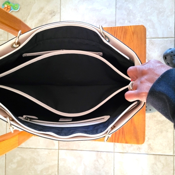 Steve Madden Purse - Picture 3 of 3